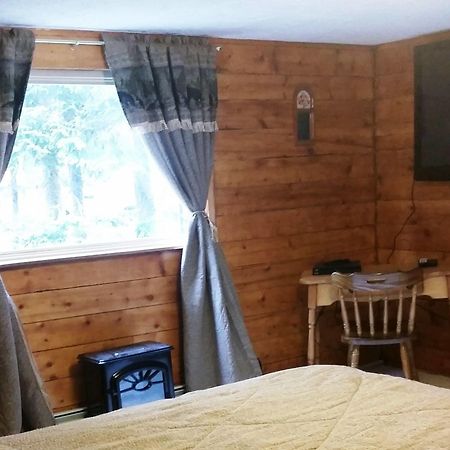 9Th Wave Bed And Breakfast Kodiak Exterior photo